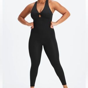 Fabletics body suit. Never been worn. Size small. Black.